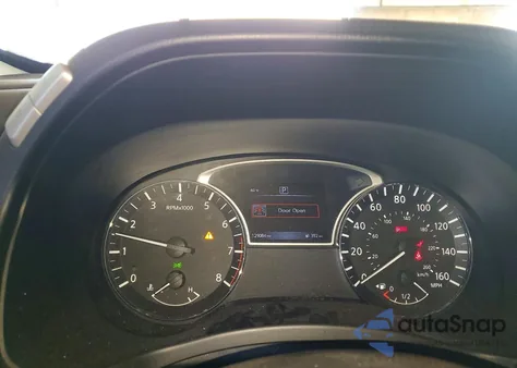 2016 Nissan Pathfinder z USA, uszkodzony, nr VIN 5N1AR2MN4GC670019